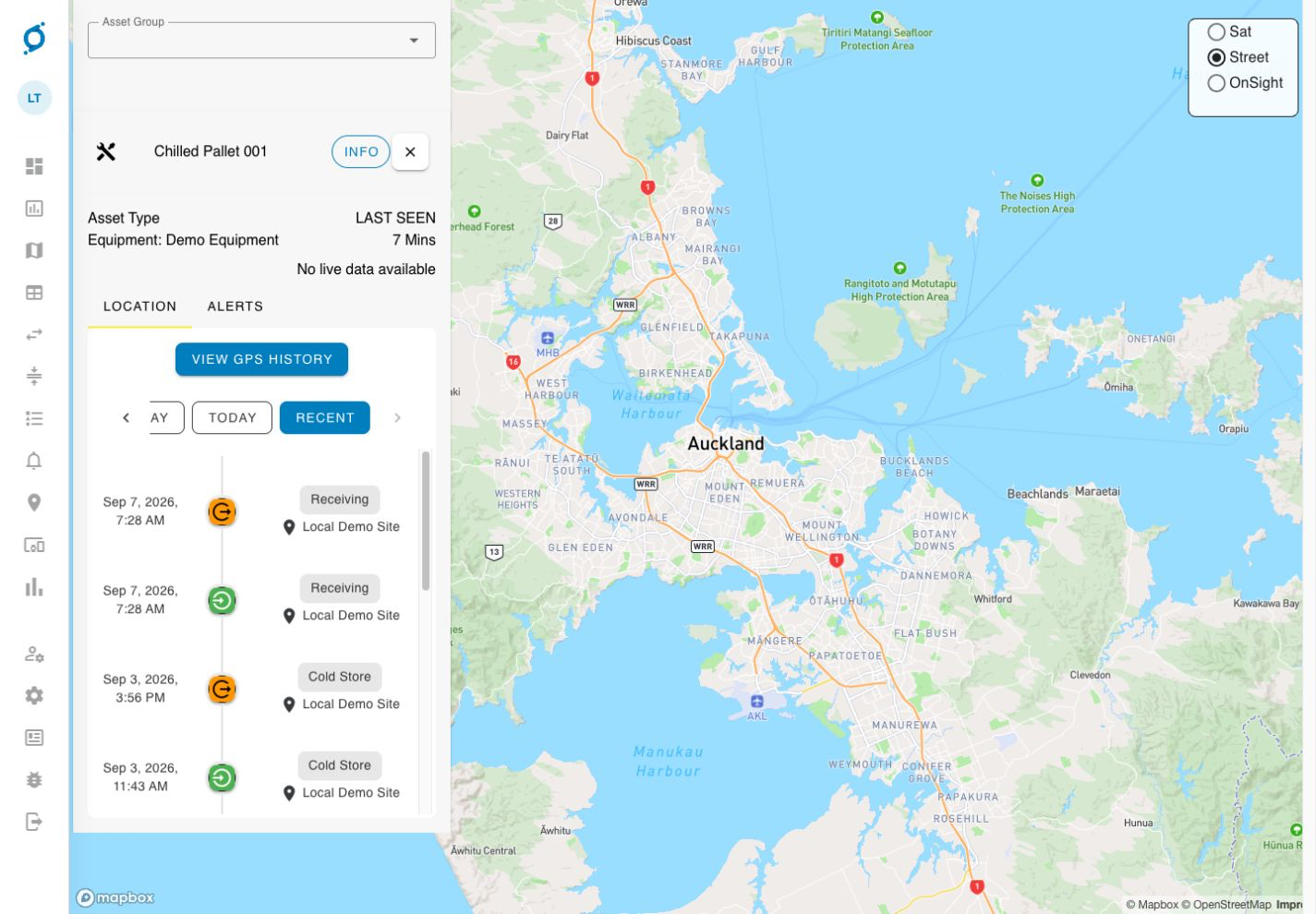 Command demo history for Chilled Pallet 001 with timestamped Receiving and Cold Store events, last-seen time and no live data available